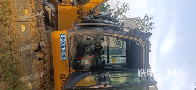 駕駛室整體（整機(jī)外觀）