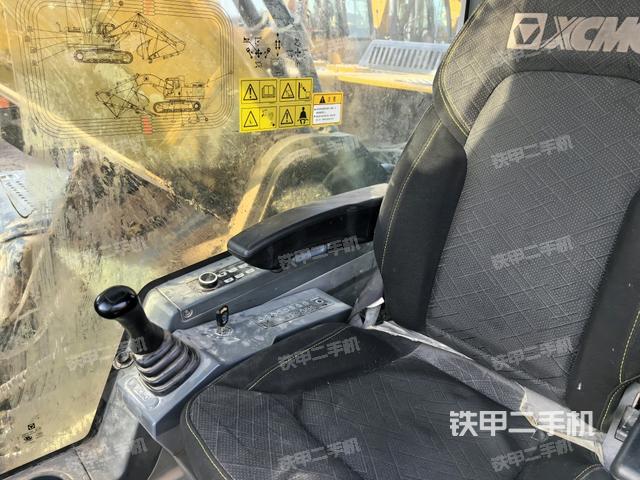 后窗玻璃角標(biāo)（駕駛室部分）