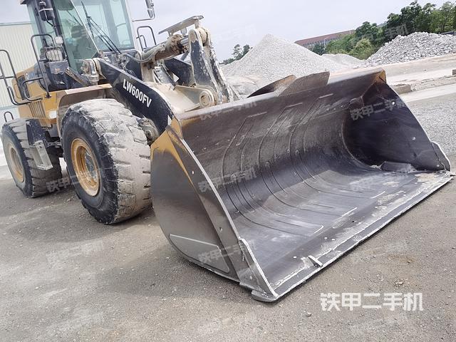 整機右后45°(整機外觀及大件) 整機右后45°(整機外觀及大件)