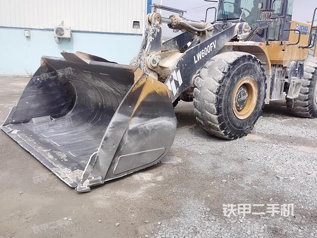 徐工LW600K裝載機(jī)