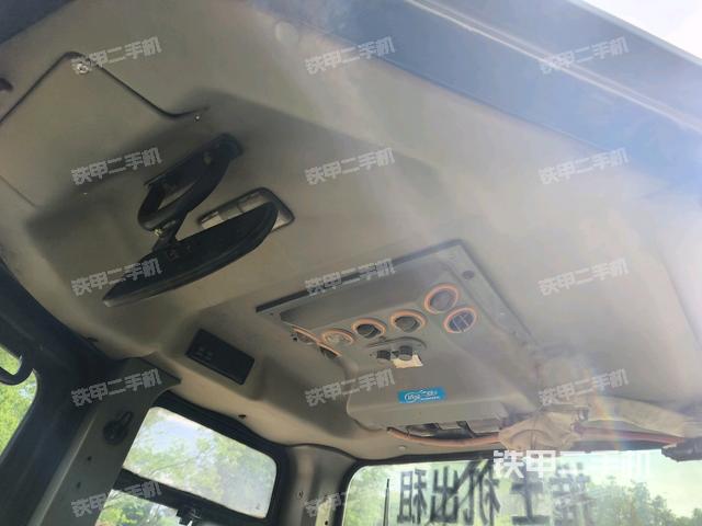 玻璃角標（推土機駕駛室）