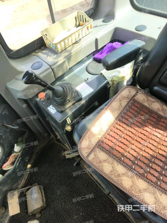 小時表（推土機駕駛室）