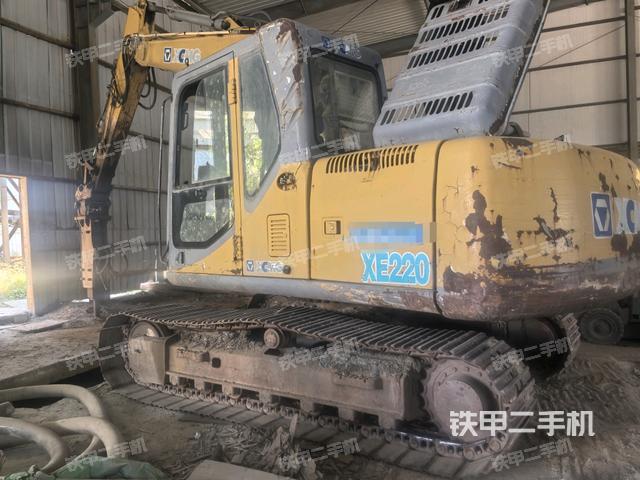 徐工XE150D挖掘機(jī)