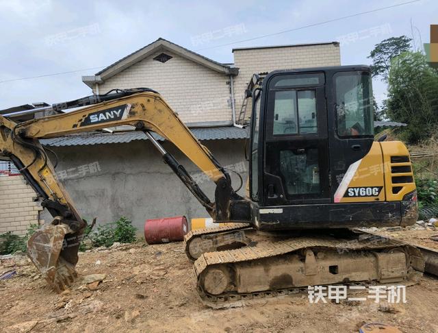 三一重工SY60C挖掘機(jī)