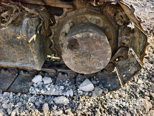 左驱动轮（行走机构）