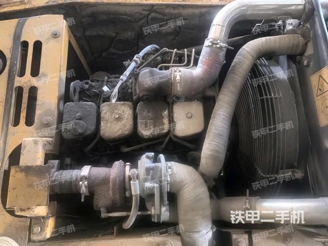 发动机整体俯视（整机外观）