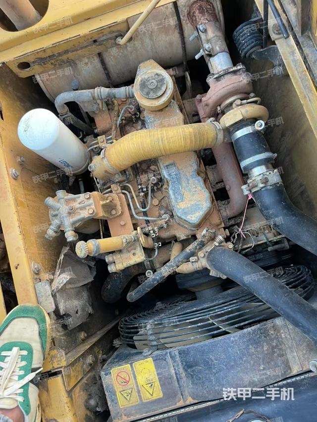 发动机整体俯视（整机外观）