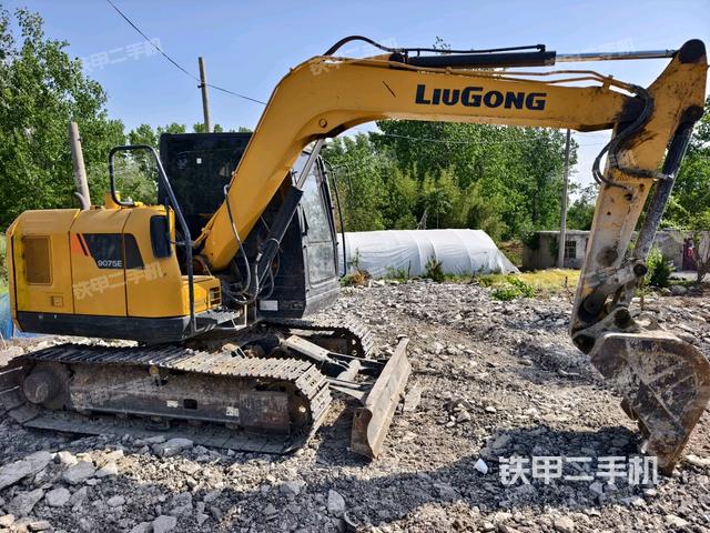 右前45(整機(jī)外觀) 右前45(整機(jī)外觀)