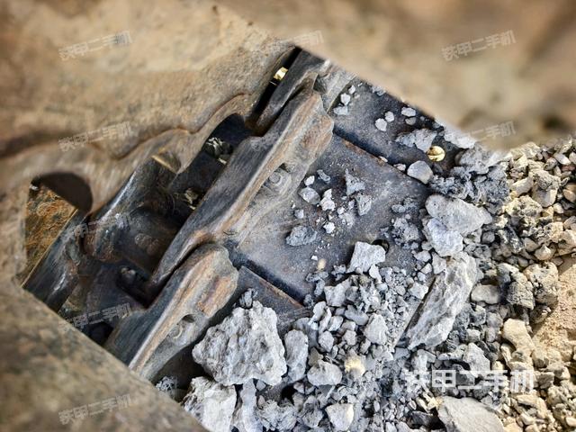 左侧行走马达盖板（行走机构）