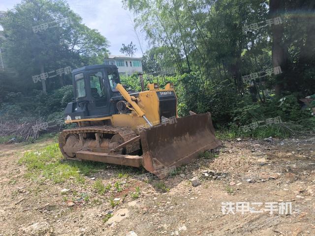 右前45°（推土機整車外觀）