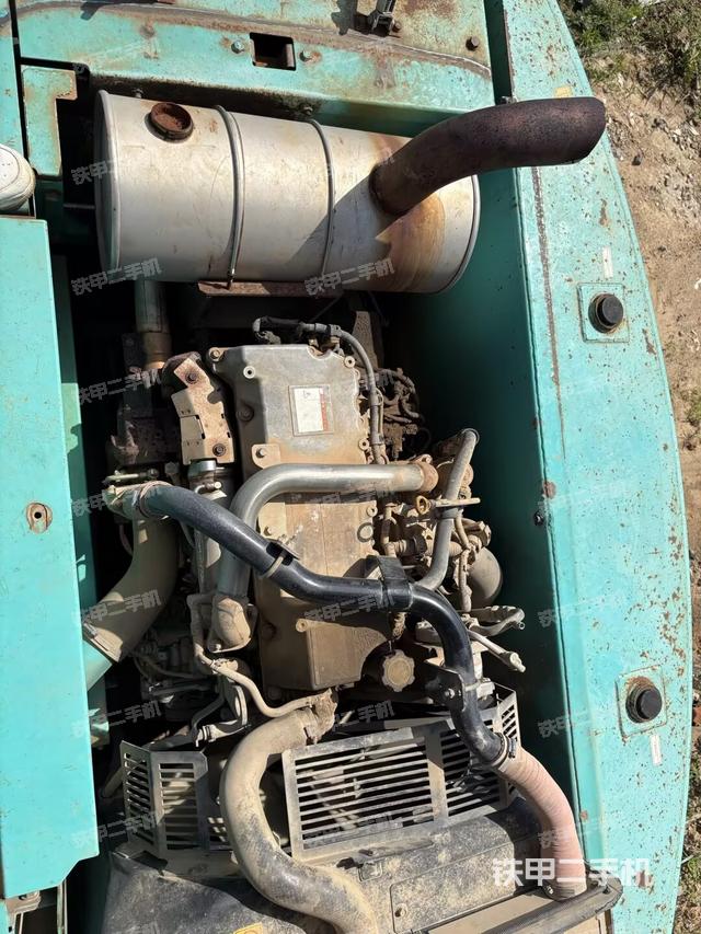 發(fā)動(dòng)機(jī)整體俯視（整機(jī)外觀）