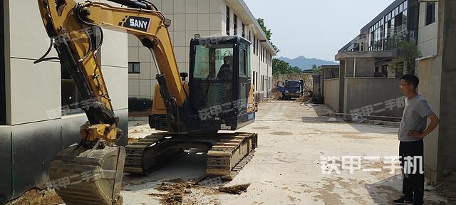三一重工SY60挖掘機