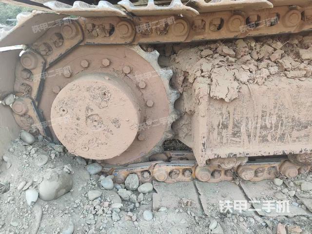 单侧履带整体（整机外观）