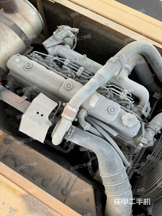 发动机整体俯视（整机外观）