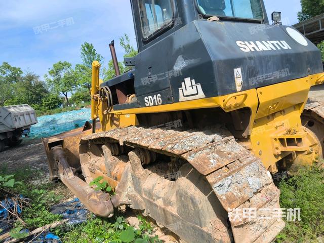 左后45°（推土機整車外觀）