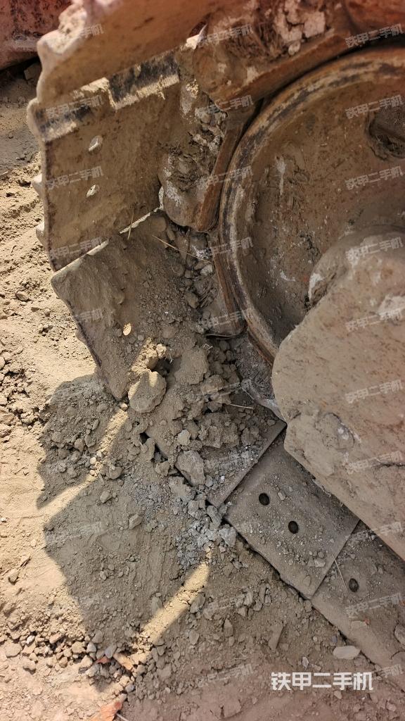 左導(dǎo)向輪（行走機(jī)構(gòu)）