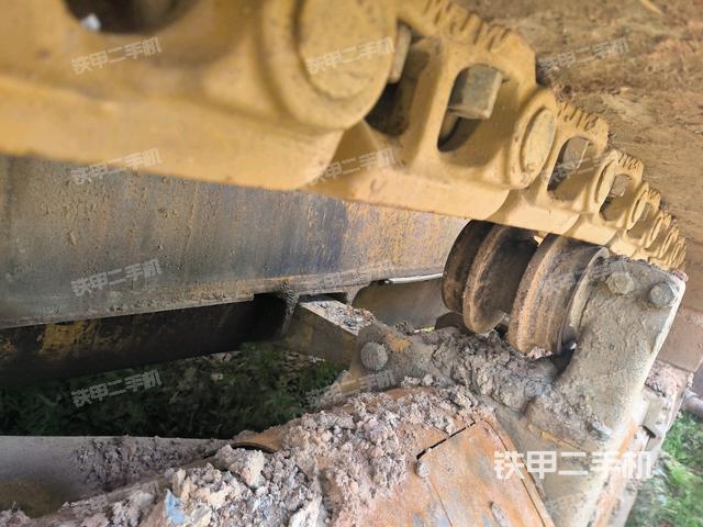 右驅(qū)動輪（推土機底盤及工作裝置）