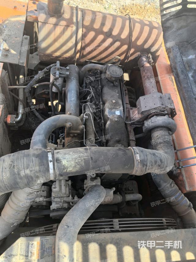 發(fā)動機室(上車部件) 發(fā)動機室(上車部件)