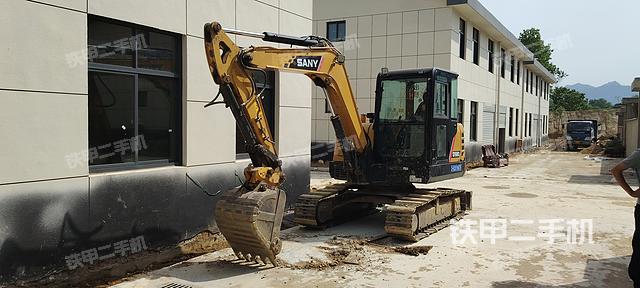 整機右后45°（整機外觀）