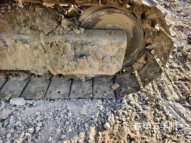 左導(dǎo)向輪（行走機(jī)構(gòu)）