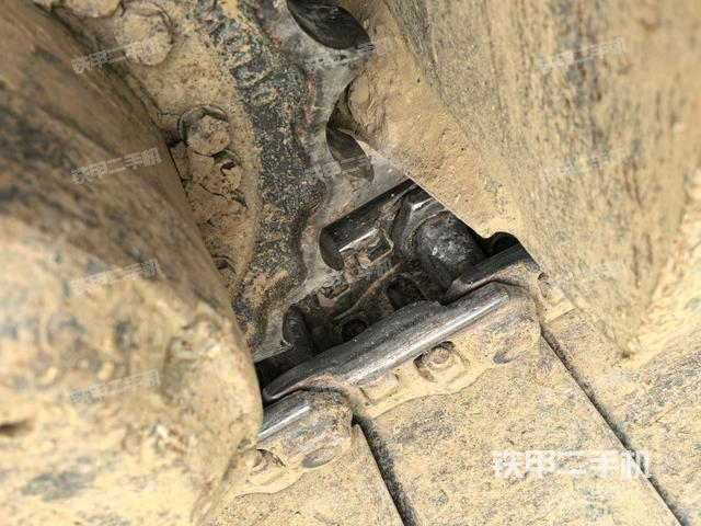 左侧行走马达盖板（行走机构）