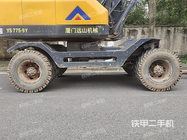 单侧履带整体（整机外观）