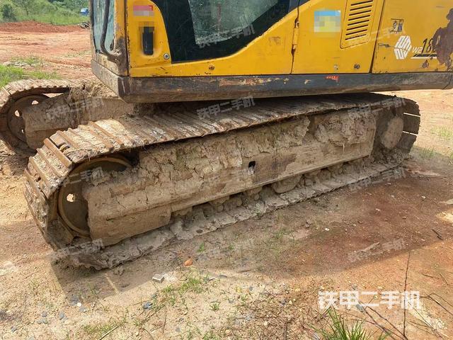 单侧履带整体（整机外观）