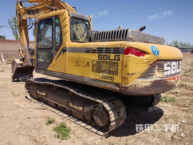 山東臨工E6210F挖掘機(jī)