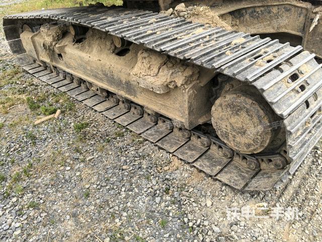 左侧履带整体 （行走机构）