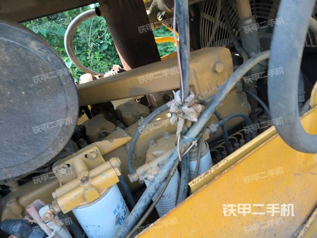 風扇及皮帶（推土機發(fā)動機艙）