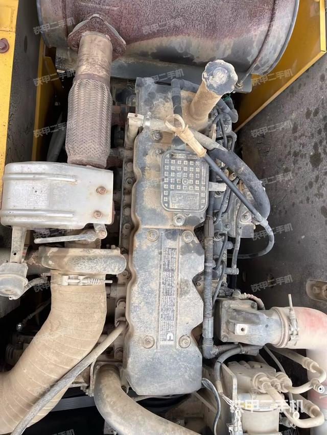 發(fā)動(dòng)機(jī)整體俯視（整機(jī)外觀）