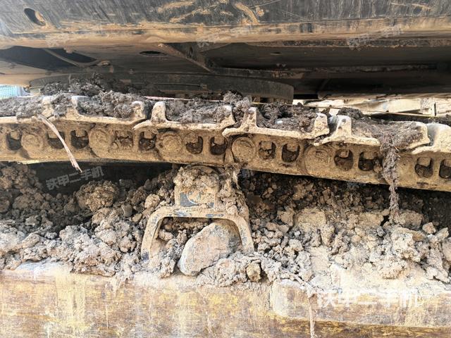 左側(cè)履帶整體?（行走機構）