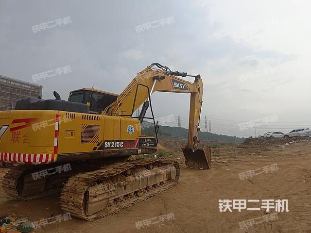 整机右后45°(整机外观) 整机右后45°(整机外观)