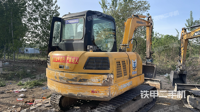 整機(jī)右后45°(整機(jī)外觀(guān)) 整機(jī)右后45°(整機(jī)外觀(guān))