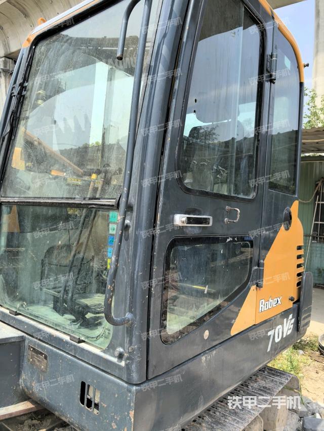 驾驶室整体（整机外观）