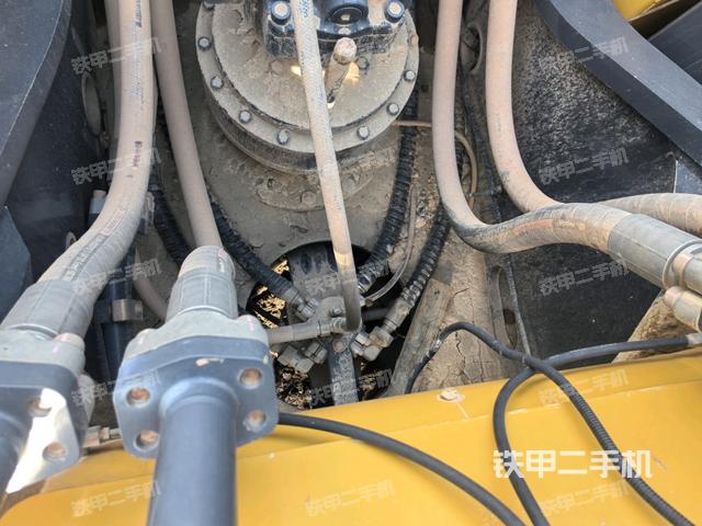 回轉(zhuǎn)馬達（上車部件）