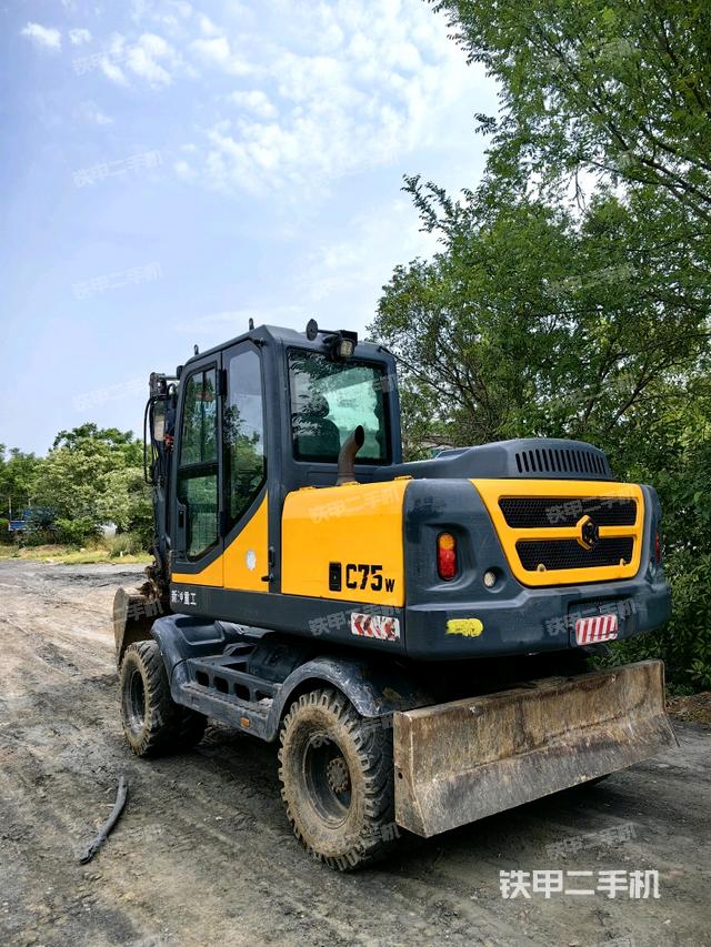 左后45(整機外觀) 左后45(整機外觀)