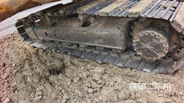 右側(cè)履帶整體（行走機(jī)構(gòu)）