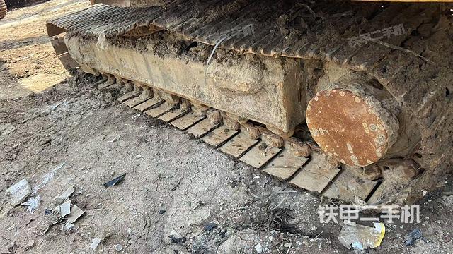 左側(cè)履帶整體?（行走機構(gòu)）