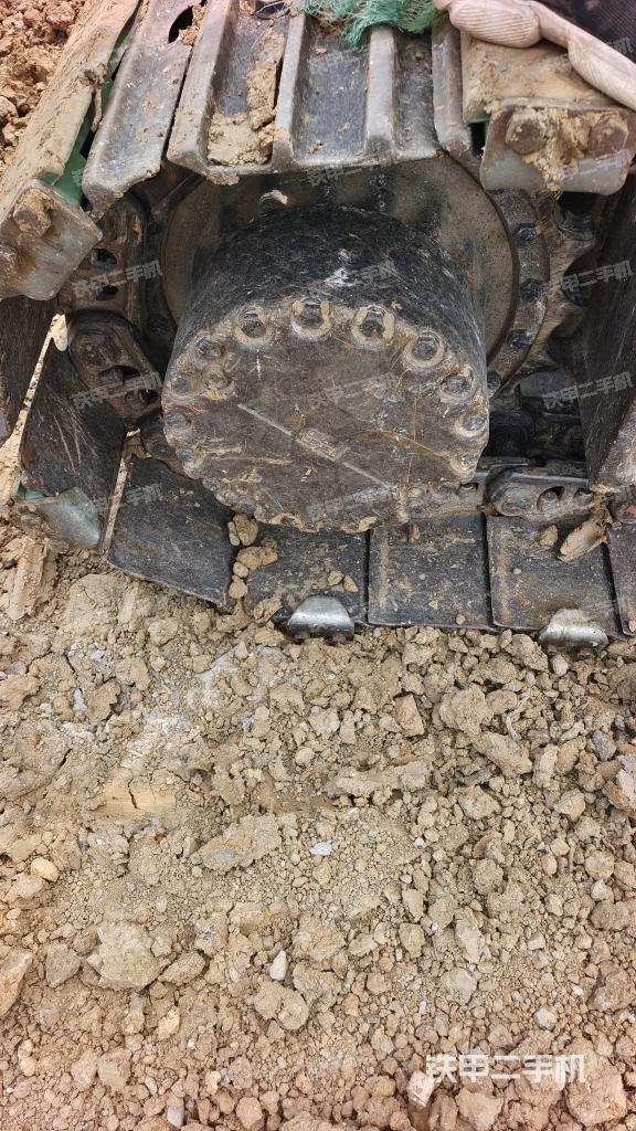 左驅(qū)動(dòng)輪（行走機(jī)構(gòu)）