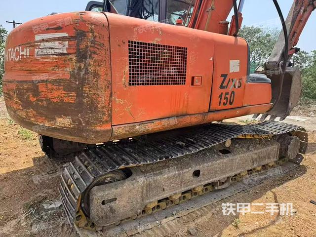 整機右后45°(整機外觀) 整機右后45°(整機外觀)