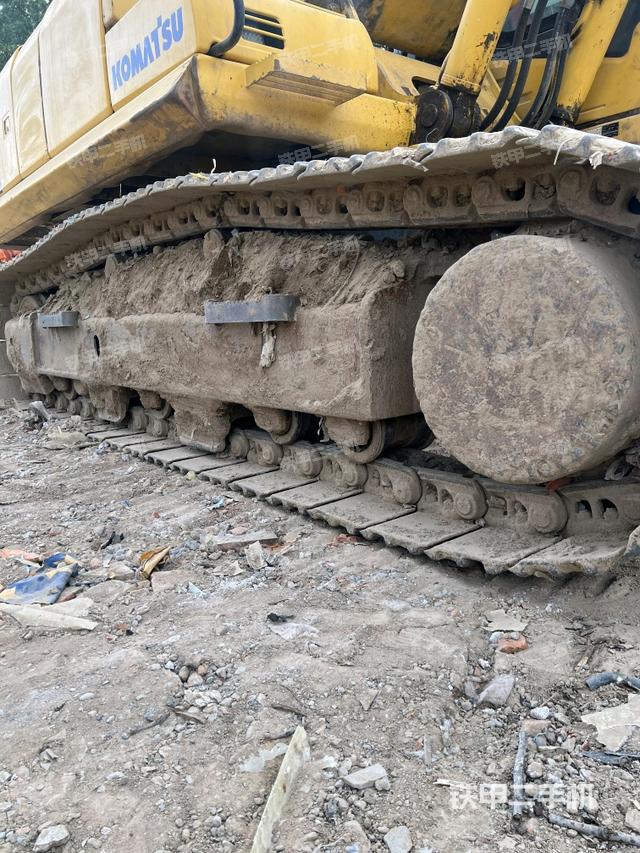 單側(cè)履帶整體（整機(jī)外觀）