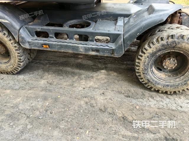 左側(cè)履帶整體?(行走機構(gòu)) 左側(cè)履帶整體?(行走機構(gòu))