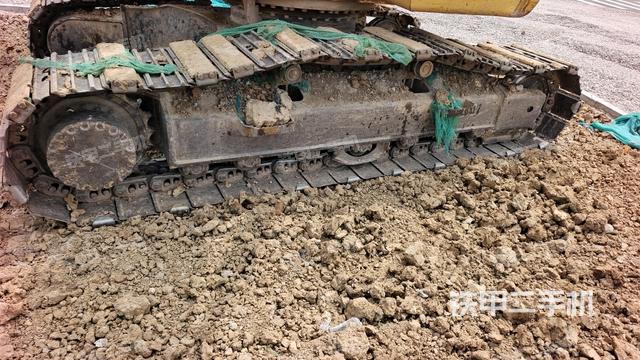 左側(cè)履帶整體?（行走機(jī)構(gòu)）