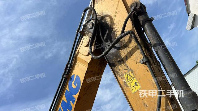 小臂整體右前（工作和回轉(zhuǎn)裝置）