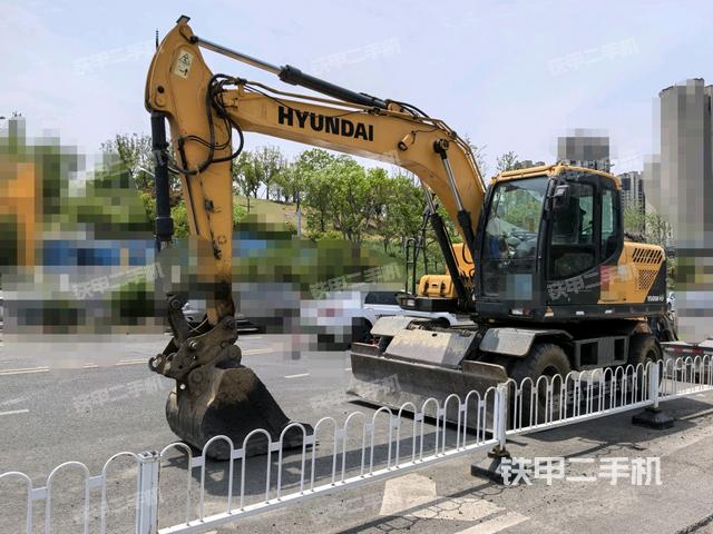 現(xiàn)代R150WVS挖掘機(jī)