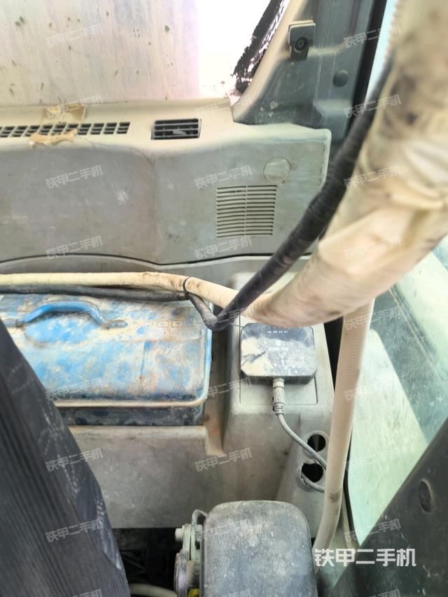 顯示屏?(駕駛室部分) 顯示屏?(駕駛室部分)