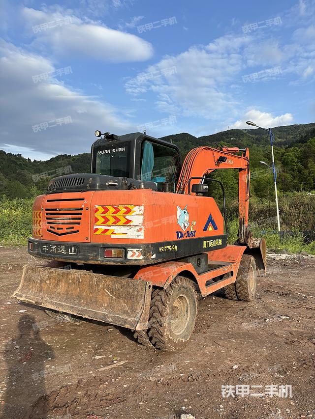 整机右后45°(整机外观) 整机右后45°(整机外观)