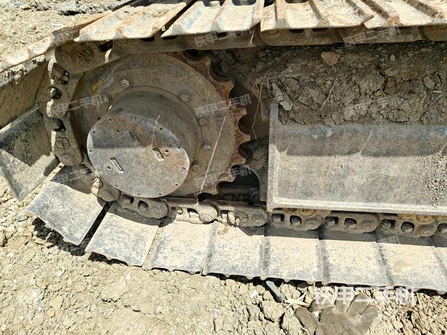 左導(dǎo)向輪（行走機(jī)構(gòu)）