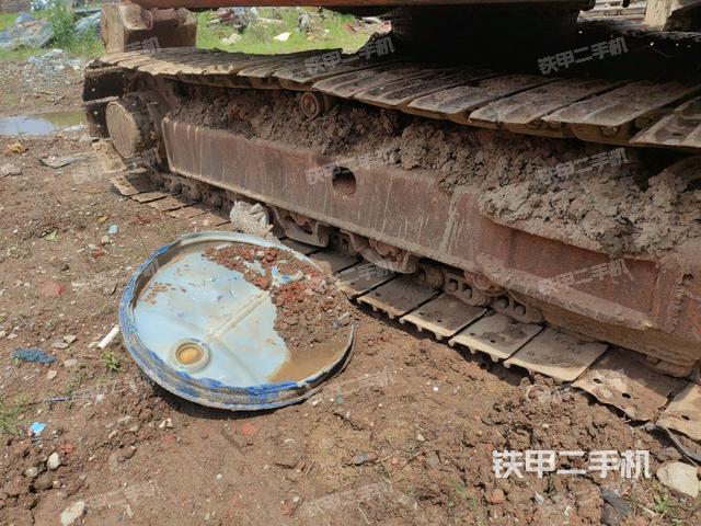 單側(cè)履帶整體（整機(jī)外觀）